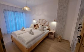 Apartament przy stoku Pod Papugami 2 Karpatia Resort